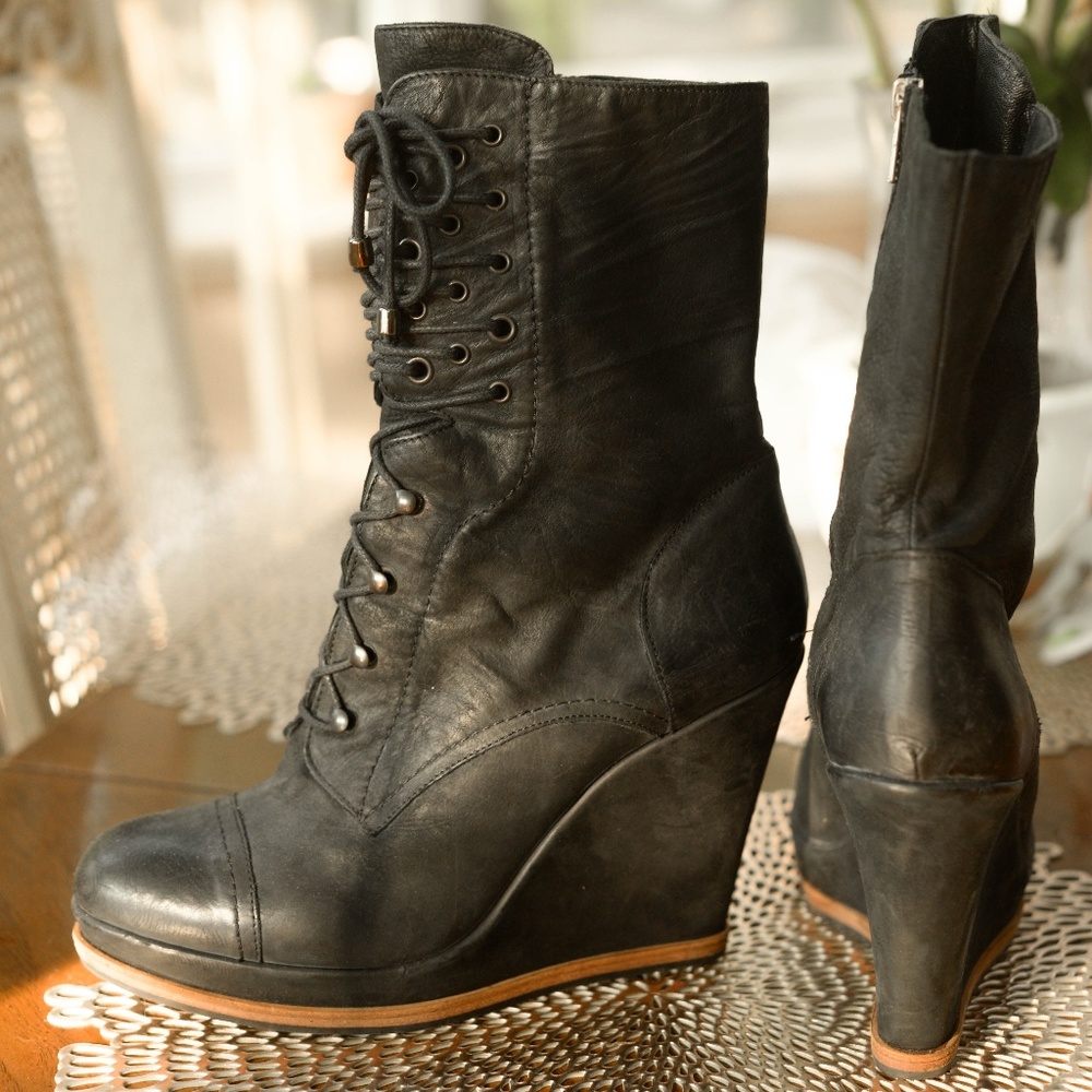 Barneys New York Women's Black Leather Boots